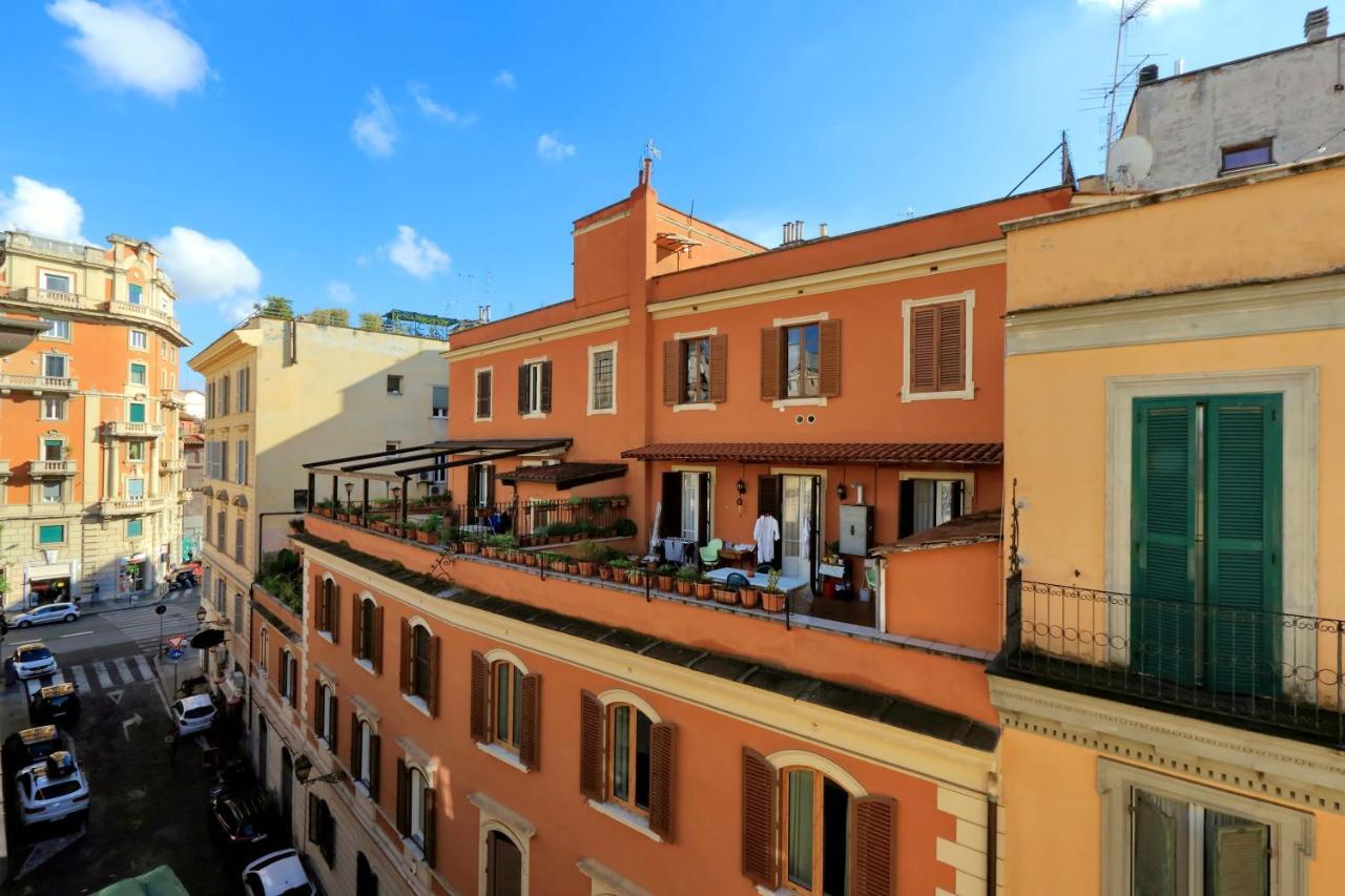 Monti Charming Apartment - Rome Short Let Service 외부 사진