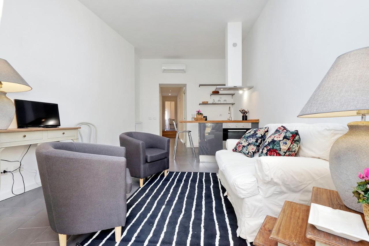 Monti Charming Apartment - Rome Short Let Service 외부 사진